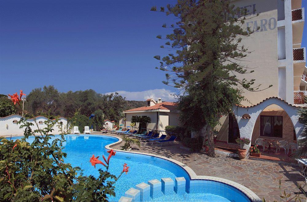 Hotel Punta Faro Капо-Ватикано Екстер'єр фото